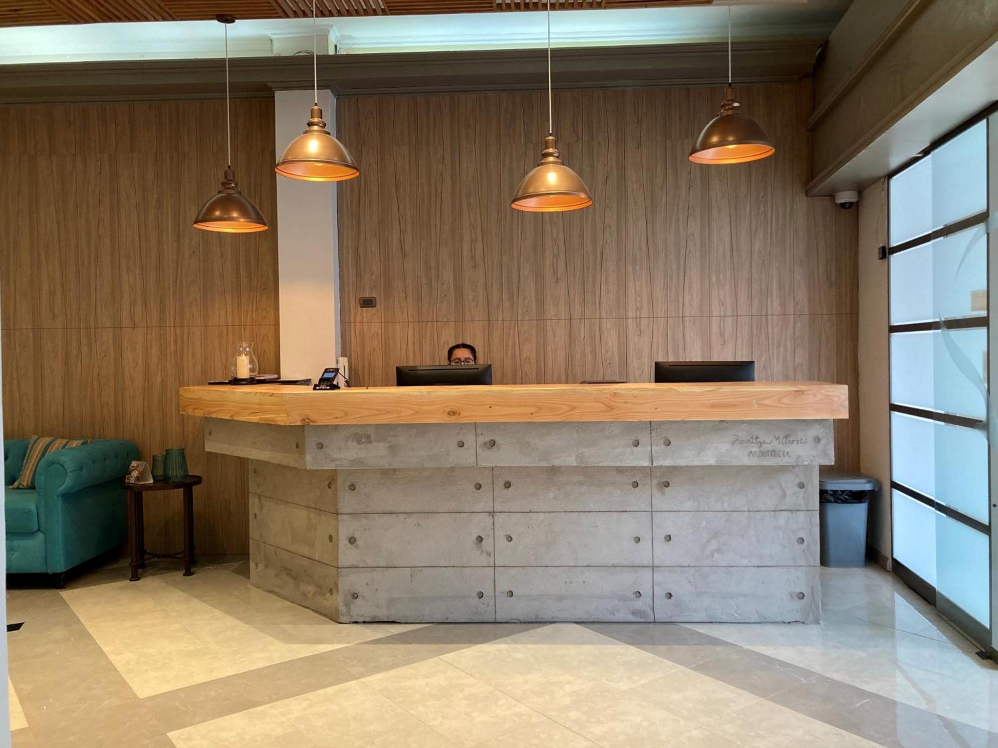 Hotel Gavina Express أريكا المظهر الخارجي الصورة