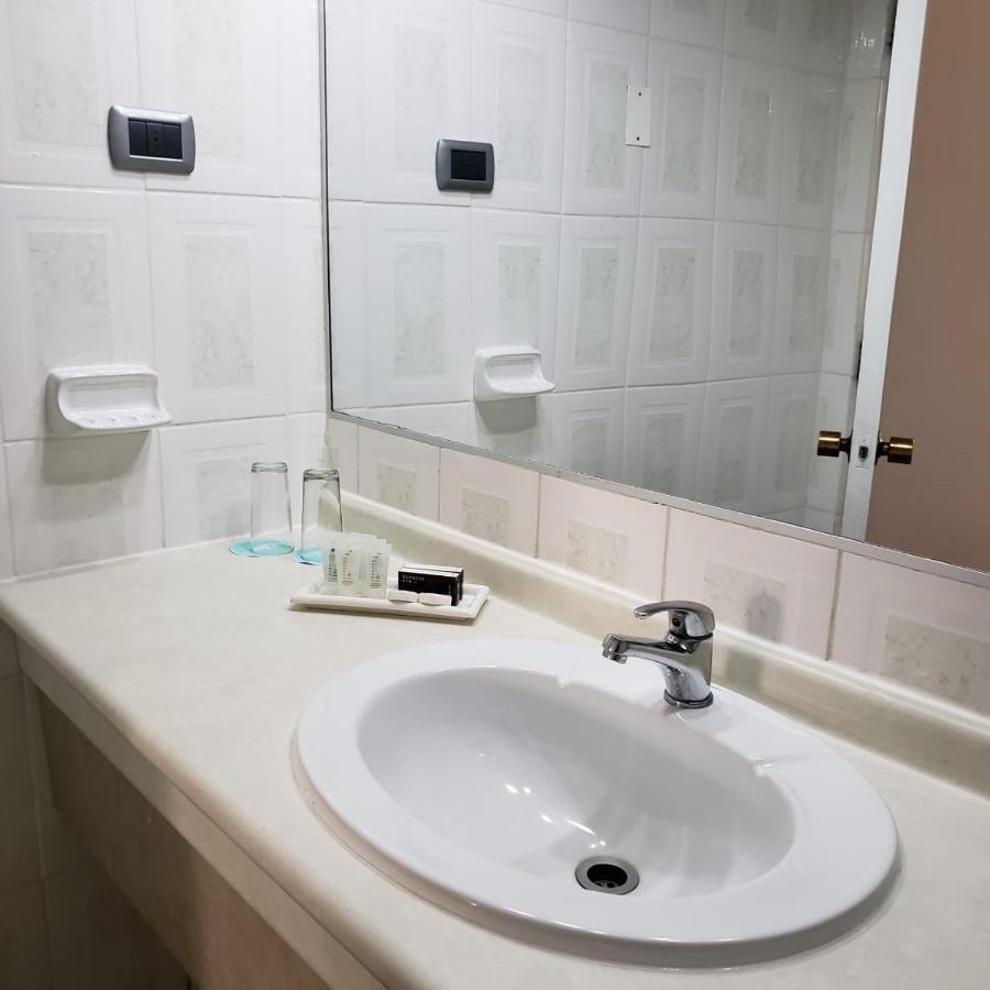 Hotel Gavina Express أريكا المظهر الخارجي الصورة